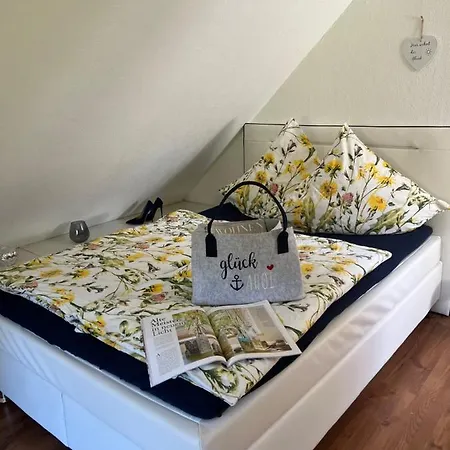 Ein Maerchenhaftes Haus Im Wald